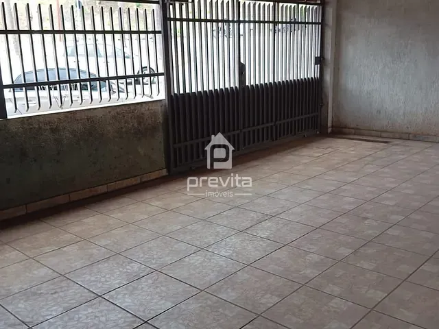 Casa com 180m² 2 quartos e 1 banheiro, à venda, no bairro Residencial Sítio Santo Antônio em Taubaté