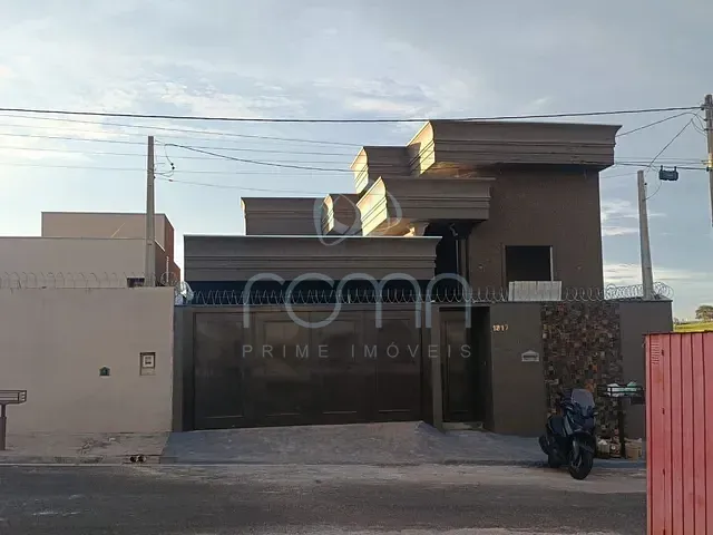 Casa com 220m² 3 quartos e 3 banheiros, à venda, no bairro Jardim dos Ipes em Bady Bassitt