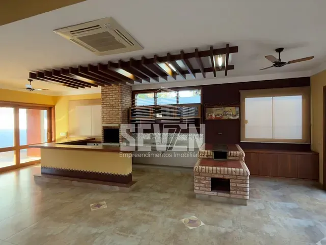 Casa com 600m² 2 quartos e 3 banheiros, à venda, no bairro Área Rural de Jacuba em Arealva