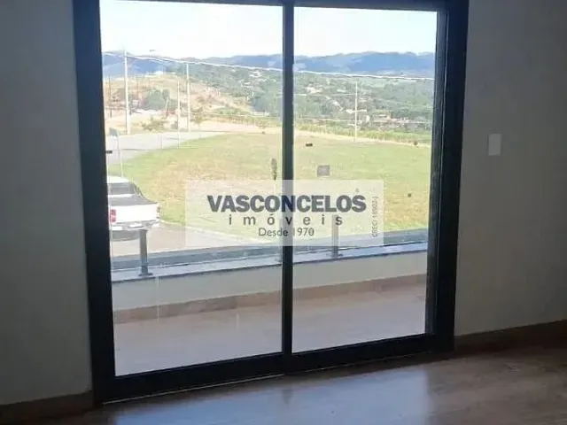 Casa com 360m² 3 quartos e 5 banheiros, à venda, no bairro Chácara Ipês em Caçapava