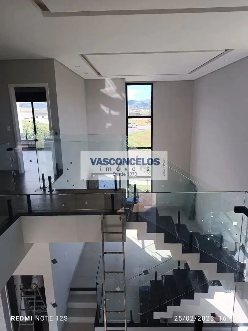 Casa, 3 quartos, 241 m² - Foto 4