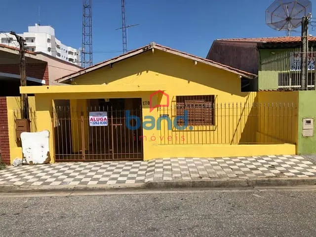 Casa com 100m² 2 quartos e 1 banheiro, à venda, no bairro Vila Alcala em Porto Feliz