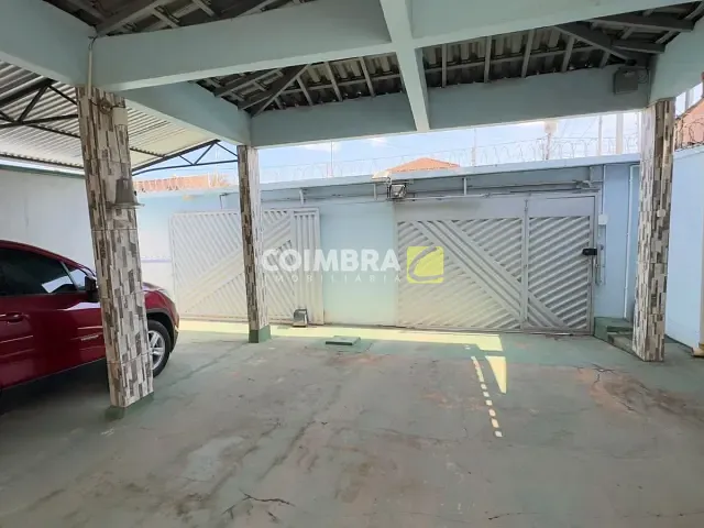 Sobrado com 270m² 5 quartos e 4 banheiros, à venda, no bairro Santíssimo em Santarém