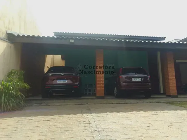 Casa com 500m² 3 quartos e 3 banheiros, à venda, no bairro Jardim Altos de Santana I em Jacareí