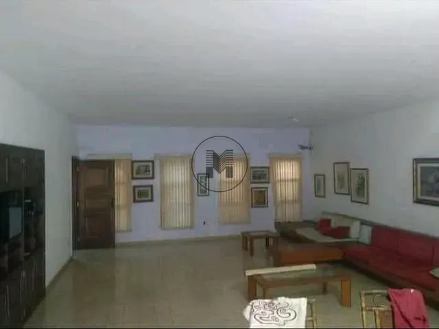 Casa com 600m² 5 quartos e 5 banheiros, à venda, no bairro Nova Guará em Guaratinguetá