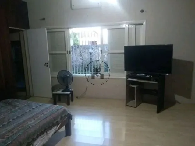 Casa com 600m² 5 quartos e 5 banheiros, à venda, no bairro Nova Guará em Guaratinguetá