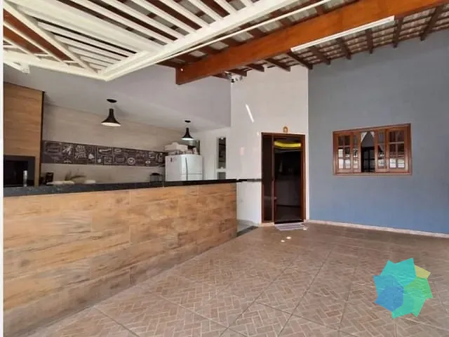 Casa com 161m² 3 quartos e 2 banheiros, à venda, no bairro Residencial Fabbri em Salto