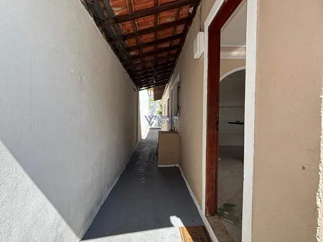 Casa 3 quartos e 1 banheiro, à venda, no bairro Jardim das Indústrias em São José dos Campos