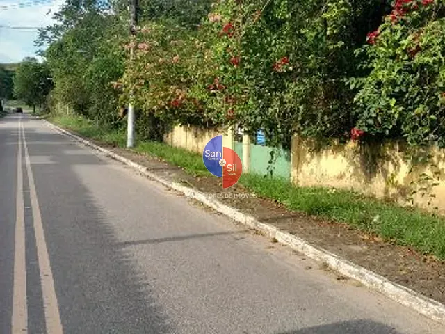 Casa 2 quartos e 1 banheiro, à venda, no bairro Parque Boneville em Magé