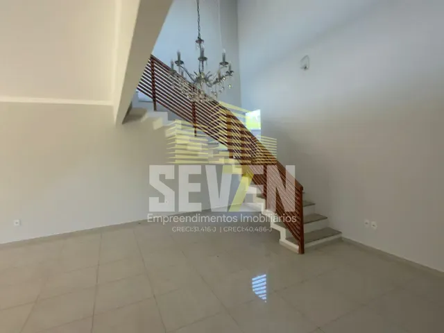 Casa com 320m² 4 quartos e 5 banheiros, à venda, no bairro Residencial Villaggio em Bauru