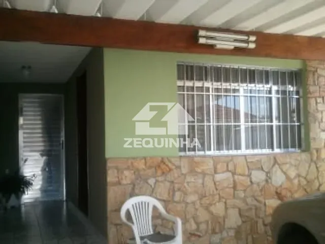 Casa com 216m² 3 quartos e 2 banheiros, à venda, no bairro Km 18 em Osasco