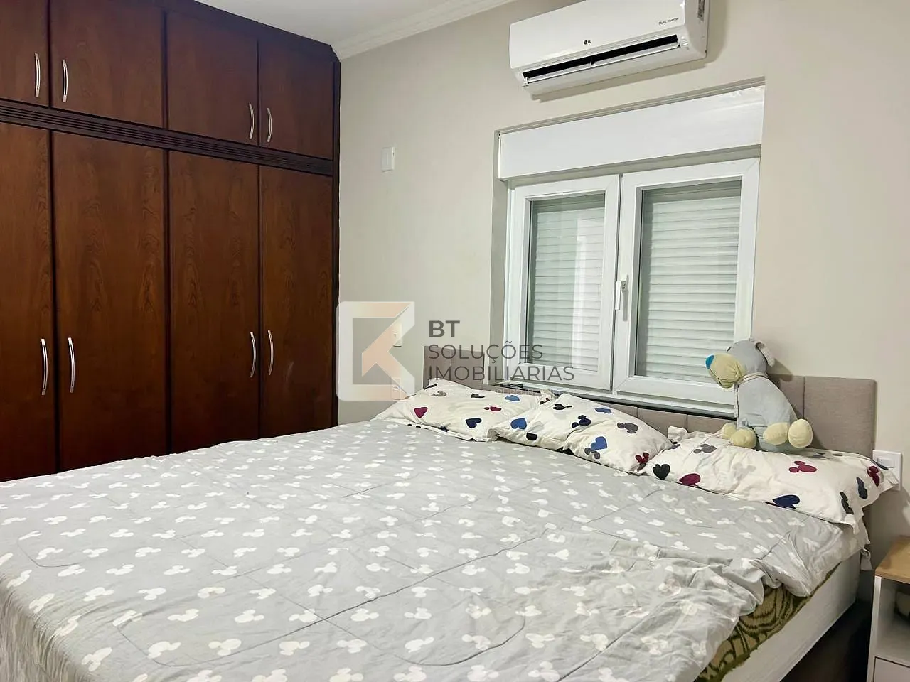 Casa, 3 quartos, 230 m² - Foto 7