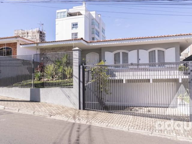 Foto do Casa - Casa à venda 4 Quartos, 2 Suites, 4 Vagas, 528M², Estrela, Ponta Grossa - PR | Adquira Imóveis