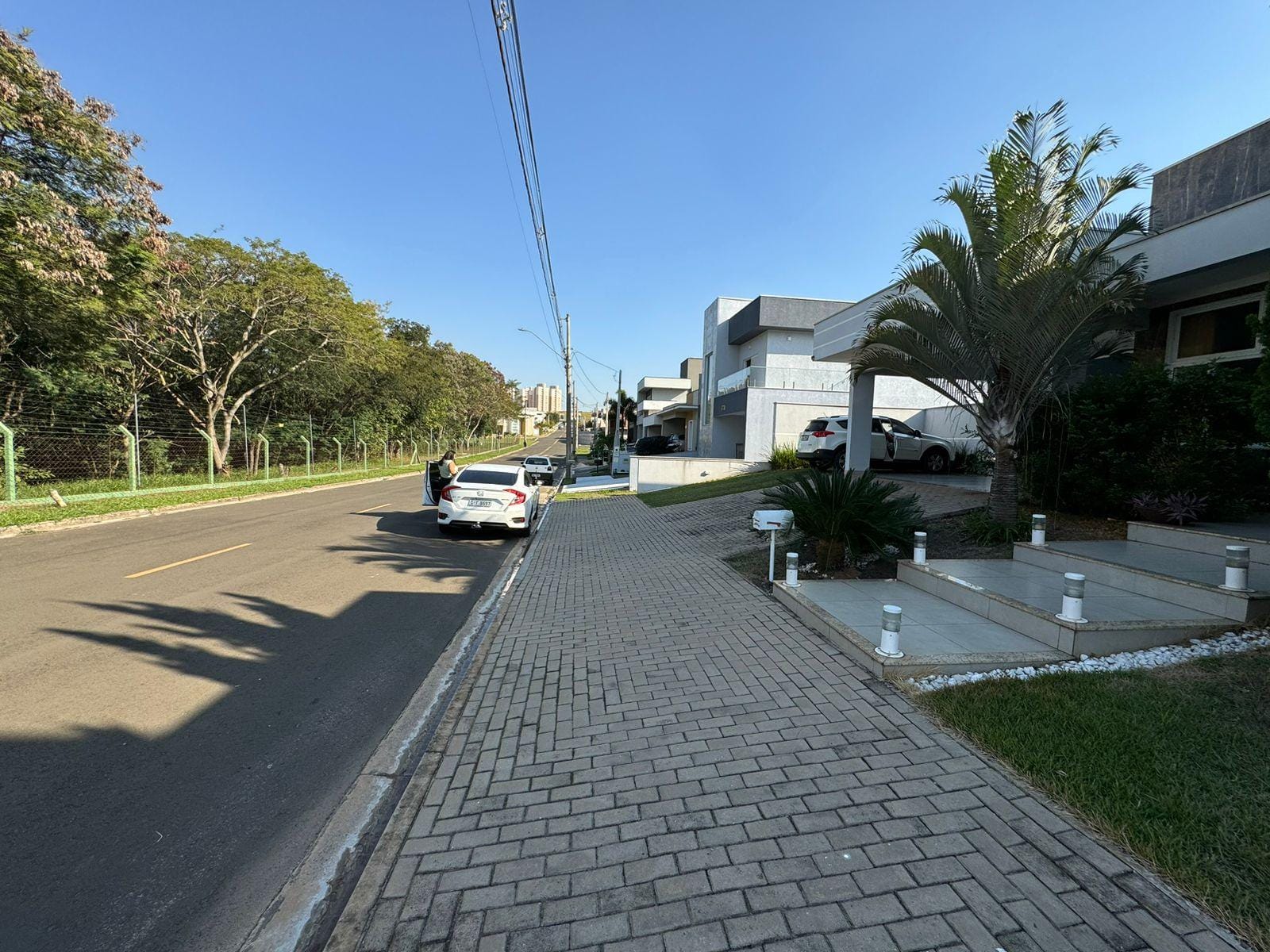 Casa à venda com 3 quartos, 300m² - Foto 10