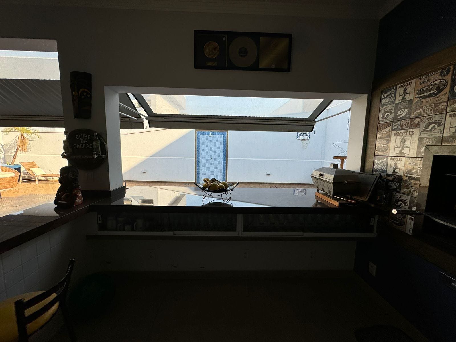 Casa à venda com 3 quartos, 300m² - Foto 64