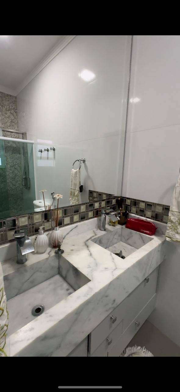 Casa à venda com 3 quartos, 300m² - Foto 20