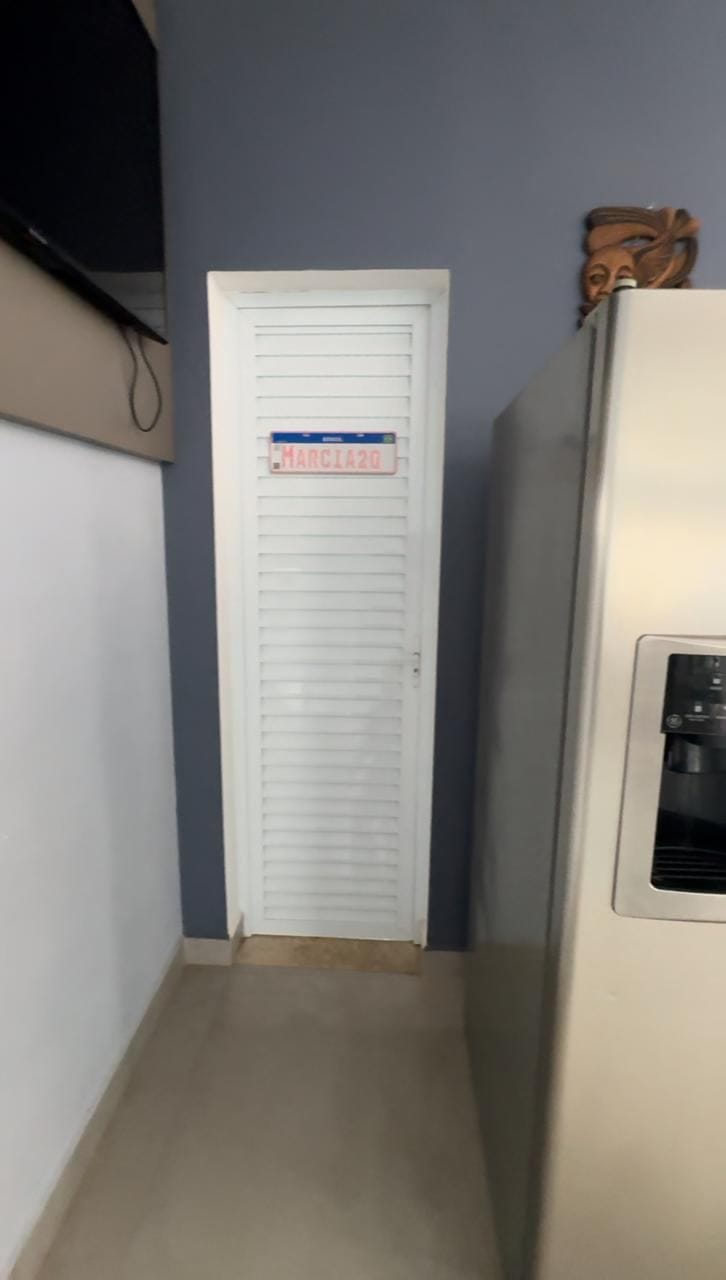 Casa à venda com 3 quartos, 300m² - Foto 40