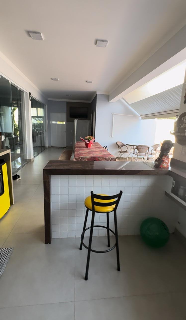 Casa à venda com 3 quartos, 300m² - Foto 45