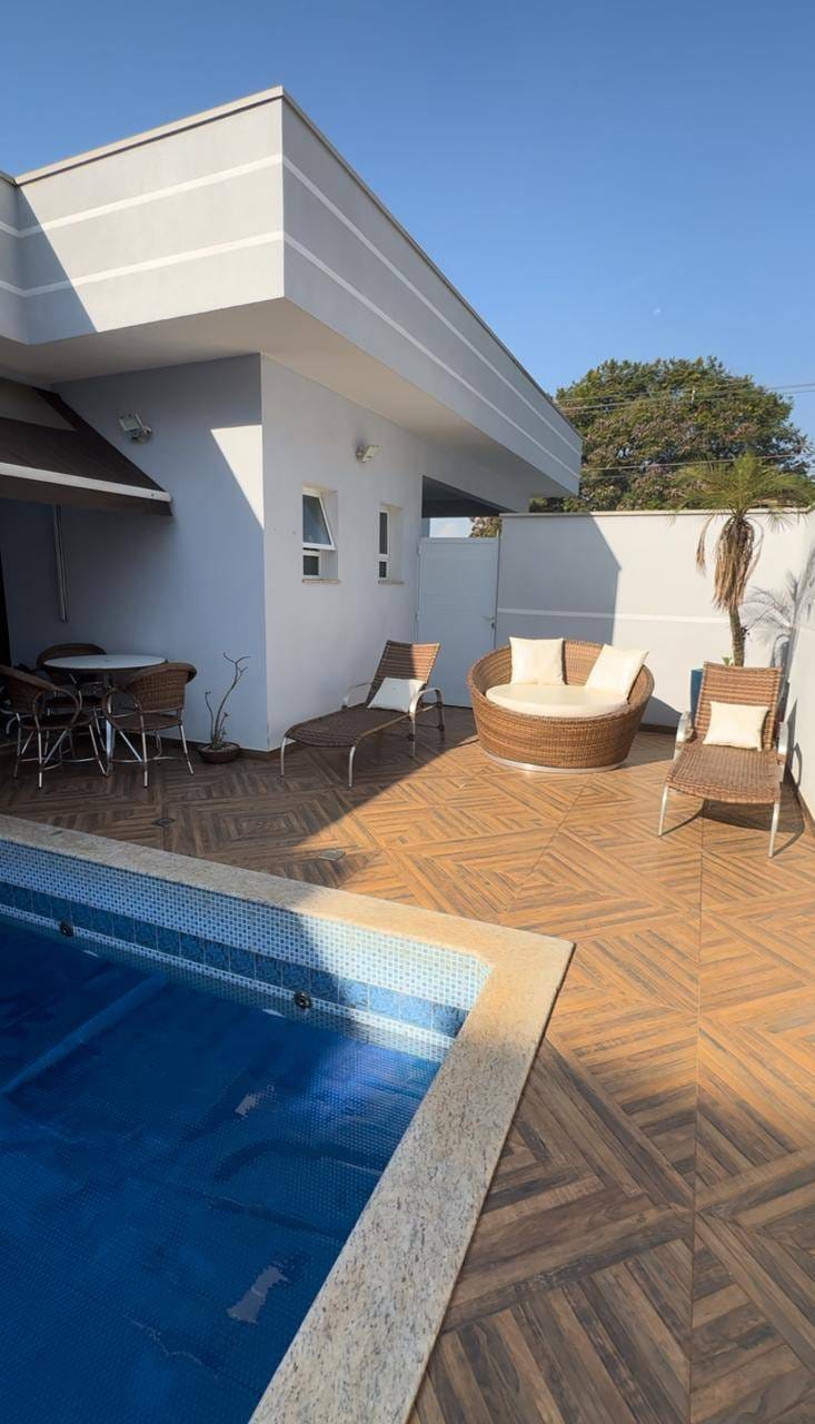 Casa à venda com 3 quartos, 300m² - Foto 53