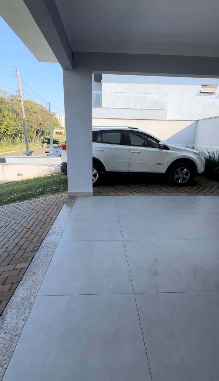 Casa à venda com 3 quartos, 300m² - Foto 4