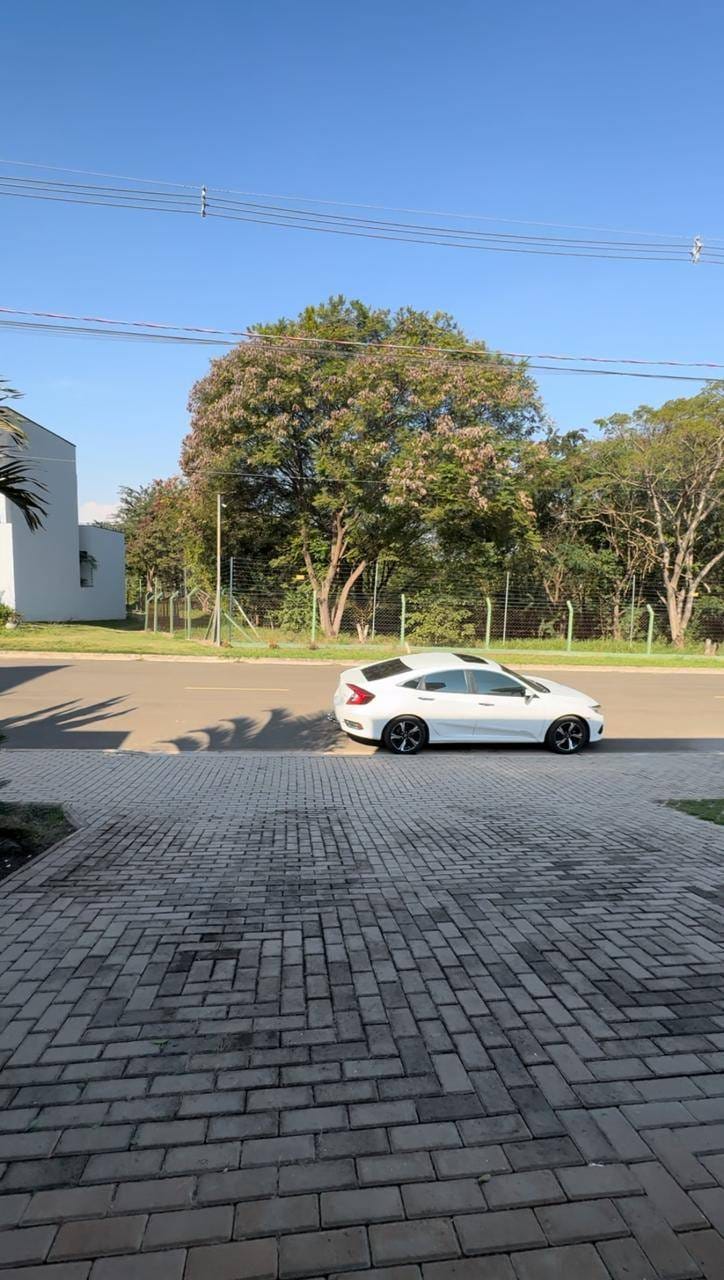 Casa à venda com 3 quartos, 300m² - Foto 9