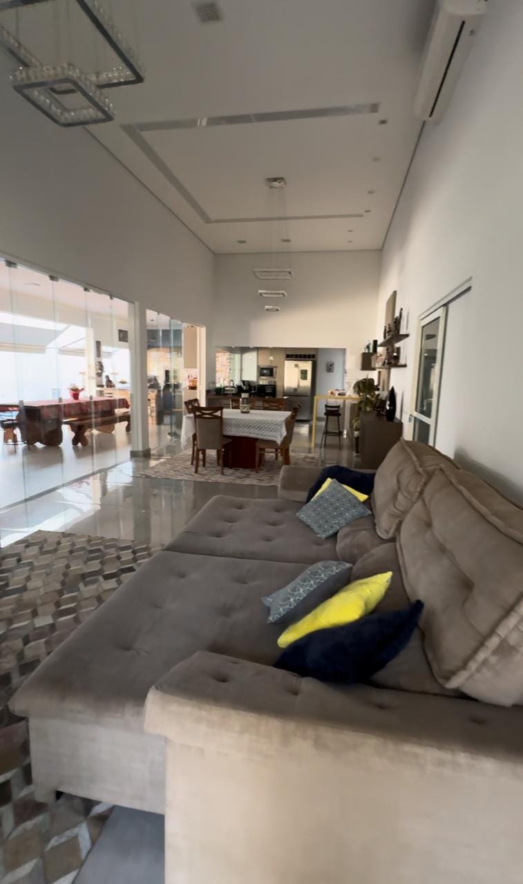 Casa à venda com 3 quartos, 300m² - Foto 15