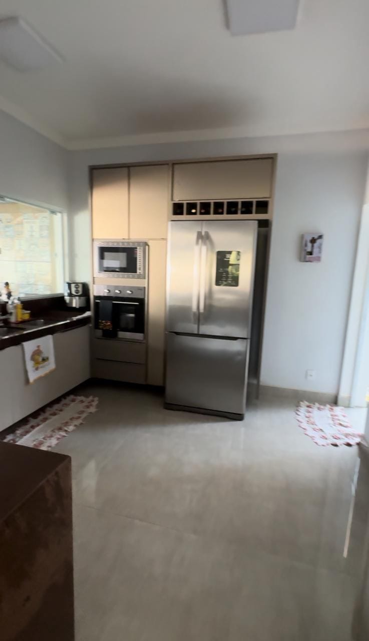 Casa à venda com 3 quartos, 300m² - Foto 60