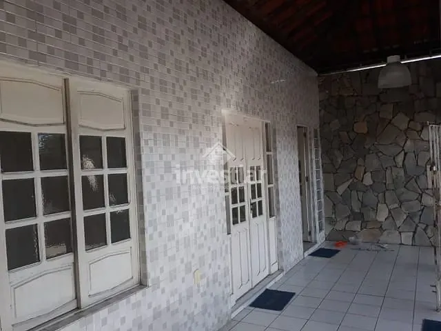 Casa com 270m² 3 quartos e 2 banheiros, à venda, no bairro Liberdade em Campina Grande