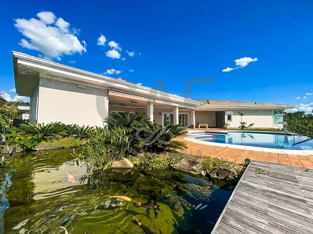 Casa com 5000m² 5 quartos e 6 banheiros, à venda, no bairro Condomínio Fazenda Duas Marias em Holambra