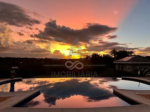 Casa com 5000m² 5 quartos e 6 banheiros, à venda, no bairro Condomínio Fazenda Duas Marias em Holambra