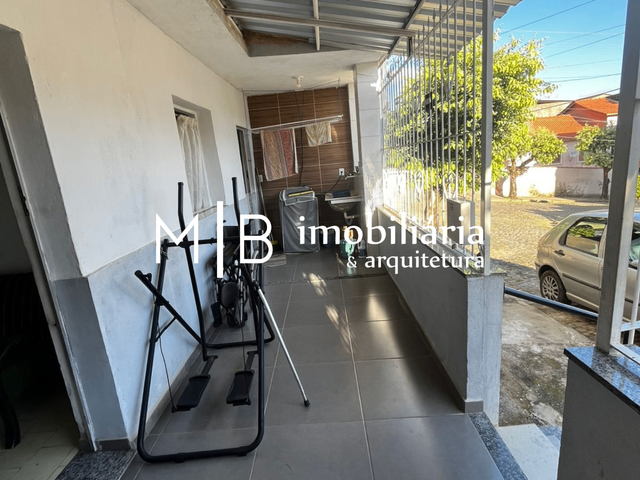 Casa 1 quarto e 1 banheiro, à venda, no bairro Haidee em Cataguases