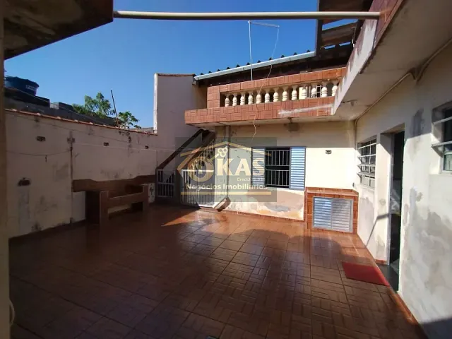 Casa com 250m² 3 quartos e 3 banheiros, à venda, no bairro Vila Amorim em Suzano