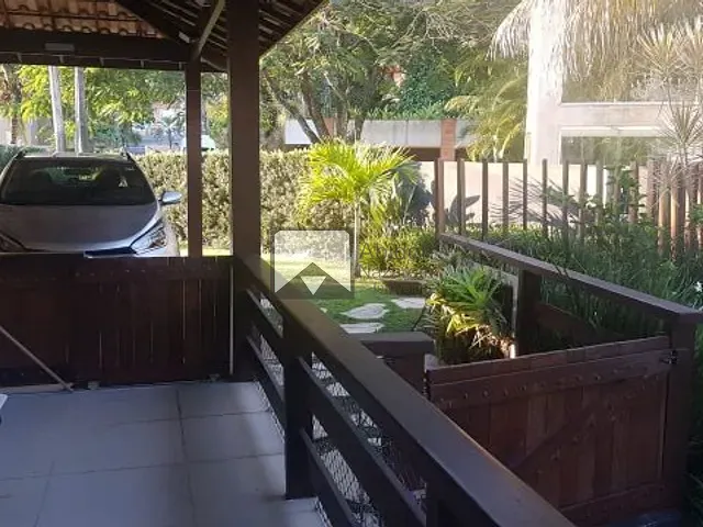 Casa com 650m² 3 quartos e 3 banheiros, à venda, no bairro Piratininga em Niterói