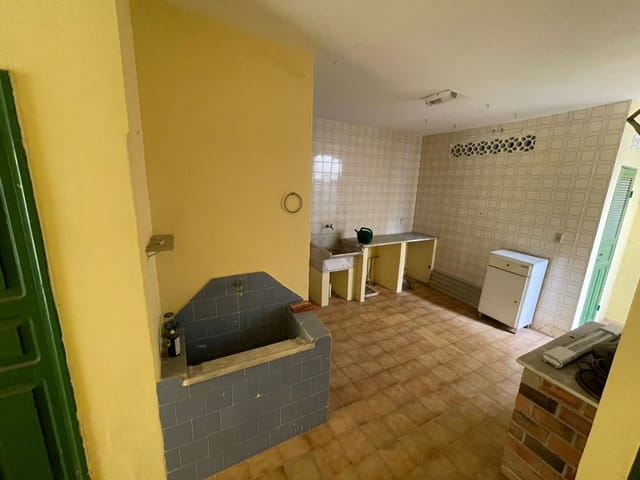 Casa com 240m² 3 quartos e 3 banheiros, à venda, no bairro Imbetiba em Macaé