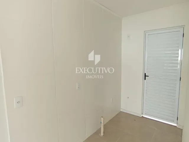 Casa 2 quartos e 1 banheiro, para alugar, no bairro Jardim do Cedro em Lajeado