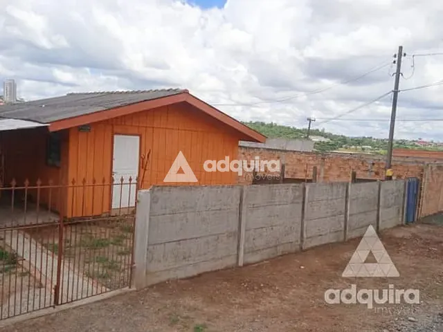 Casa com 490m² 2 quartos e 1 banheiro, à venda, no bairro Uvaranas em Ponta Grossa