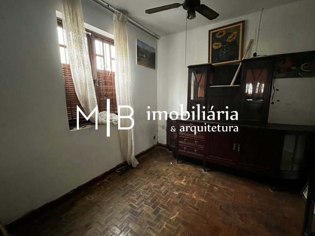 Casa 3 quartos e 2 banheiros, à venda, no bairro Haidee em Cataguases