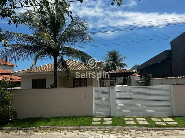 Casa com 350m² 2 quartos e 3 banheiros, para alugar, no bairro Barroco (Itaipuaçu) em Maricá