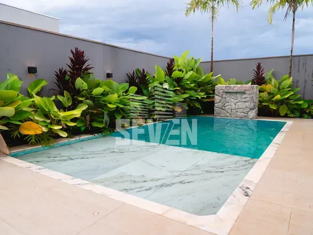Casa com 528m² 3 quartos e 5 banheiros, à venda, no bairro Jardim Shangri La em Bauru