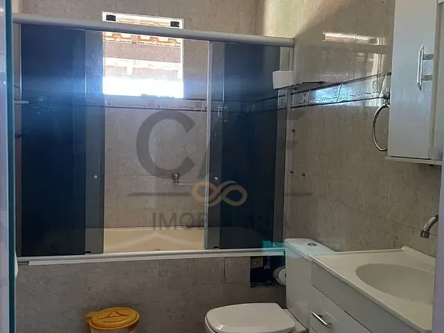Casa com 376m² 3 quartos e 2 banheiros, à venda, no bairro Florianópolis em Jaguariúna