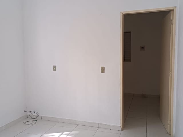 Casa com 37m² 1 quarto e 1 banheiro, para alugar, no bairro Morro do Índio em São Paulo