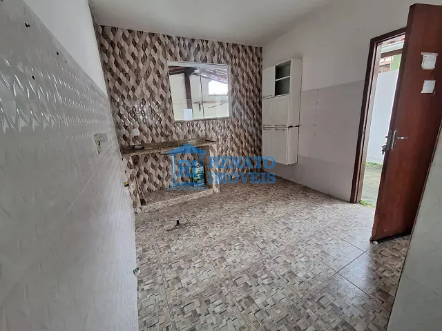 Casa 1 quarto e 1 banheiro, para alugar, no bairro Centro em Maricá