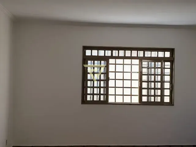 Casa com 205m² 3 quartos e 2 banheiros, à venda, no bairro Jardim Joaquim Procópio de Araújo Ferraz em Ribeirão Preto