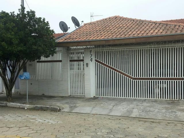 Foto do Casa - Casa térrea em rua sem saída próxima da Eleb - 3 dormitórios, suíte, 2 vagas cobertas - Estuda proposta! | RUSSI IMÓVEIS