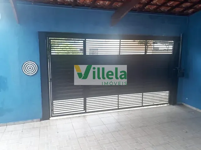Sobrado 5 quartos e 2 banheiros, à venda, no bairro Vila Acoreana em Poá