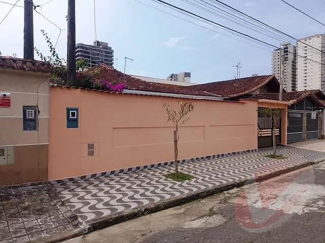 Casa com 250m² 4 quartos e 4 banheiros, à venda, no bairro Caiçara em Praia Grande