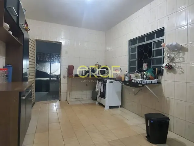 Casa com 224m² 3 quartos e 2 banheiros, à venda, no bairro Formosinha em Formosa