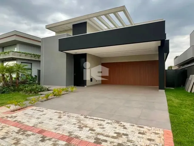 Casa com 357m² 3 quartos e 3 banheiros, à venda, no bairro Gran Residence em Arapongas