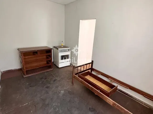Casa 4 quartos e 2 banheiros, à venda, no bairro Nova Vista em Belo Horizonte