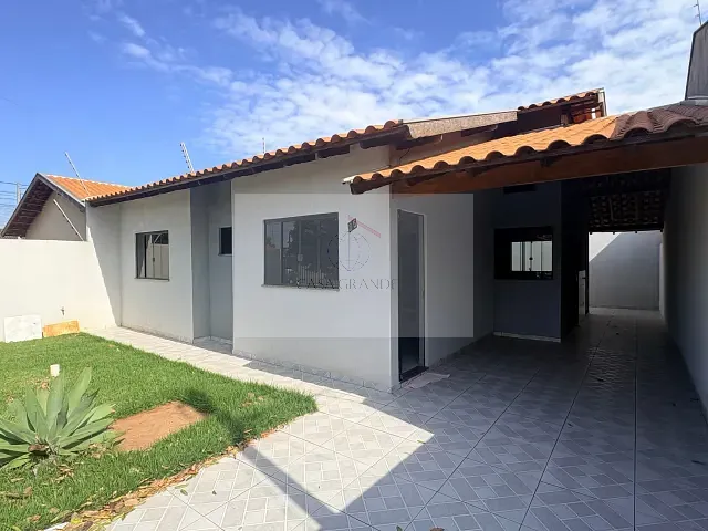 Casa com 158m² 2 quartos e 1 banheiro, para alugar, no bairro Conjunto Jose Erdei em Rolândia